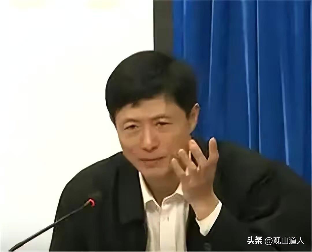 用黑眼情感和同情心来支持和安慰悲伤的朋友的小男孩用同情心和同情心矢量图 向量例证 - 插画 包括有 表达式, 安静: 234356702