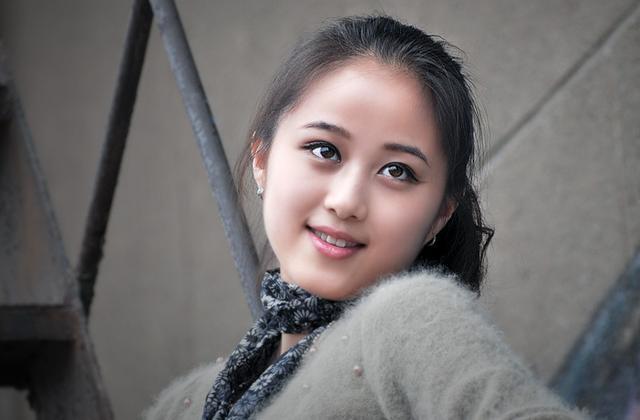 写我的作文1000字《爱幻想的我》附:点评-小学作文-电子课本网 写我的作文1000字《爱幻想的我》附:点评-小学作文