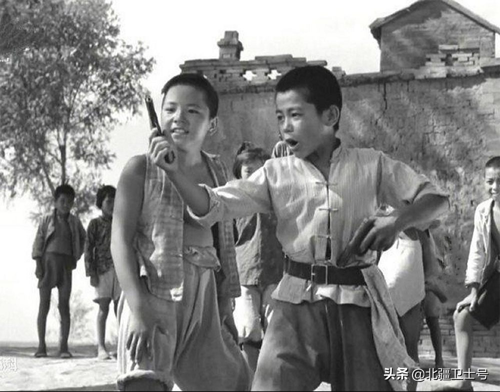 小兵张嘎观后感300字作文四年级(免费复制)-小学作文-电子课本网 小兵张嘎观后感300字作文四年级(免费复制)-小学作文