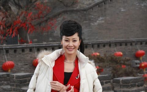于文华个人资料简介图片(歌唱家于文华老家是哪里)