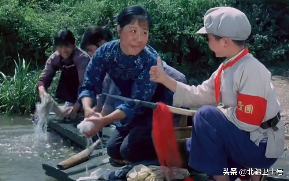 电影闪闪的红星观后感400字左右免费-小学作文-电子课本网 电影闪闪的红星观后感400字左右免费-小学作文