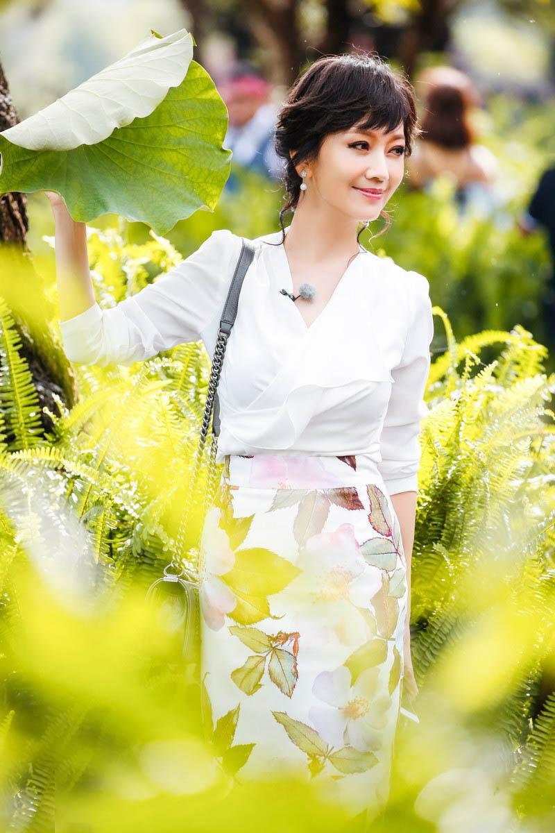 赵雅芝简历个人资料简介及图片大全（赵雅芝的老家在哪里)