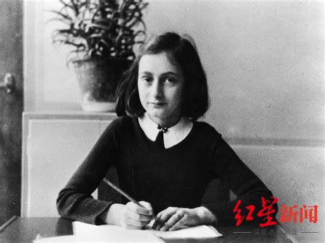 安妮日记一书,在美国部分学校被勒令下架