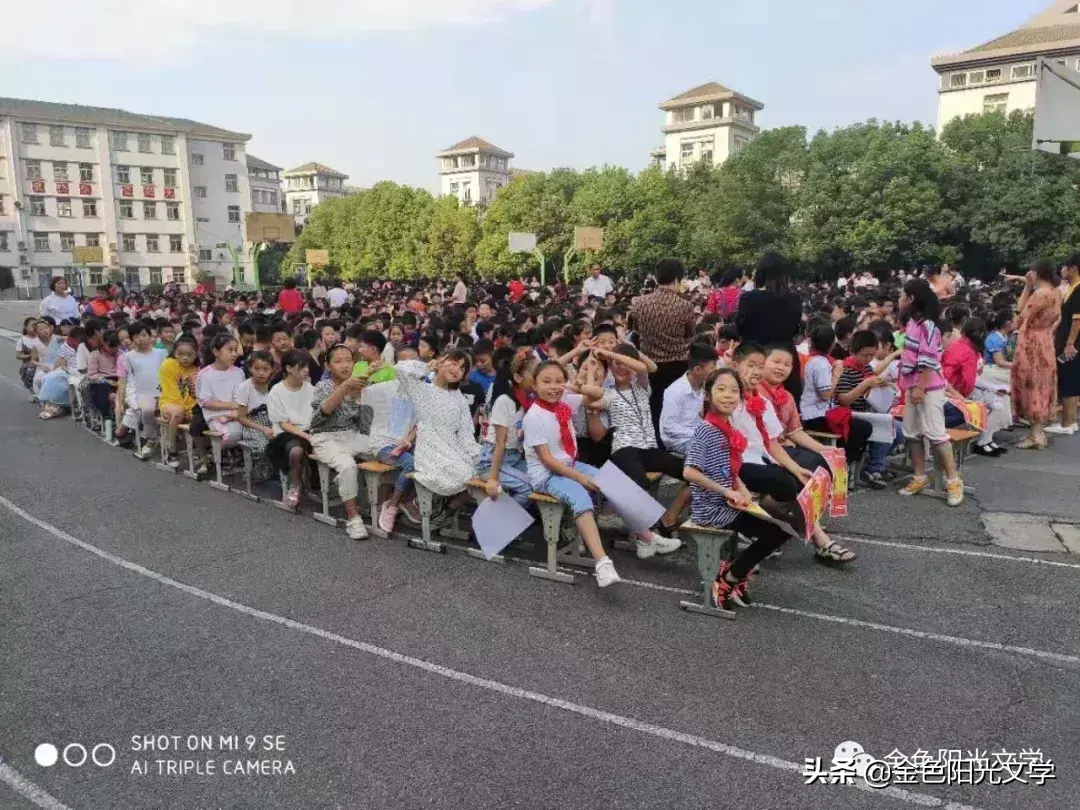 推荐一个好地方作文3篇(小学优秀范文)-小学作文-电子课本网 推荐一个好地方作文3篇(小学优秀范文)-小学作文
