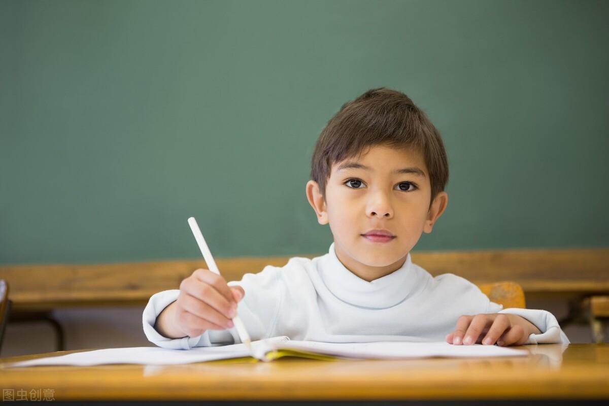 蜕变作文800字小学满分《蜕变》-小学作文-电子课本网 蜕变作文800字小学满分《蜕变》-小学作文