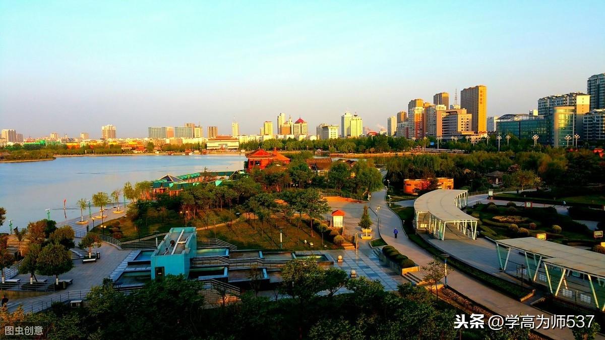 关于变化的作文2篇初中习作（家乡的变化）