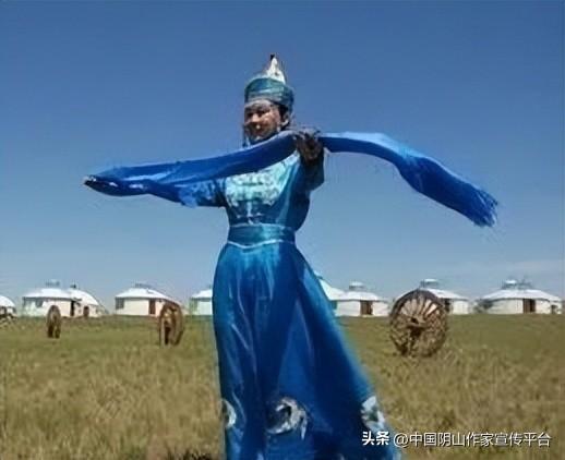 蒙古族的风俗习惯（一文读懂蒙古族）