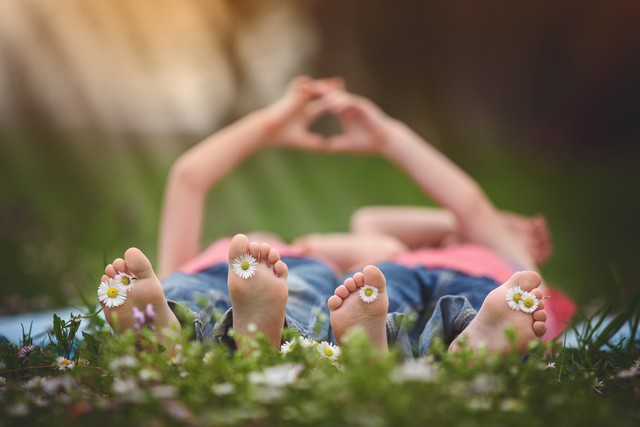 简单聚会又开心的句子14句，我们成队，快乐加倍