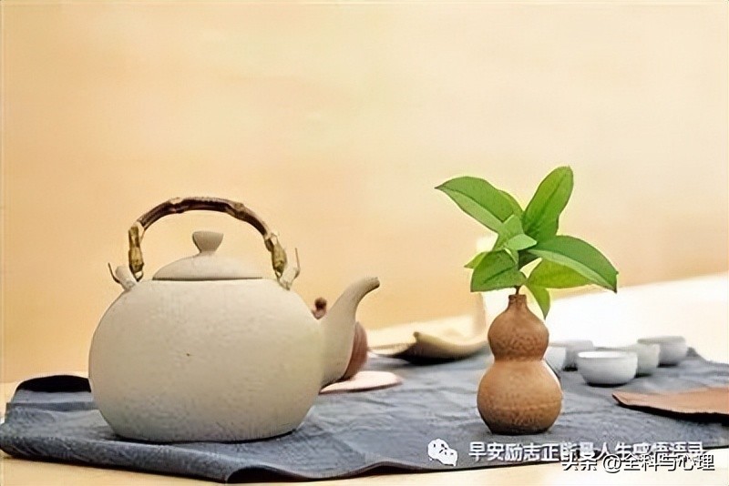 非常伤心的句子10句，看一次哭一次