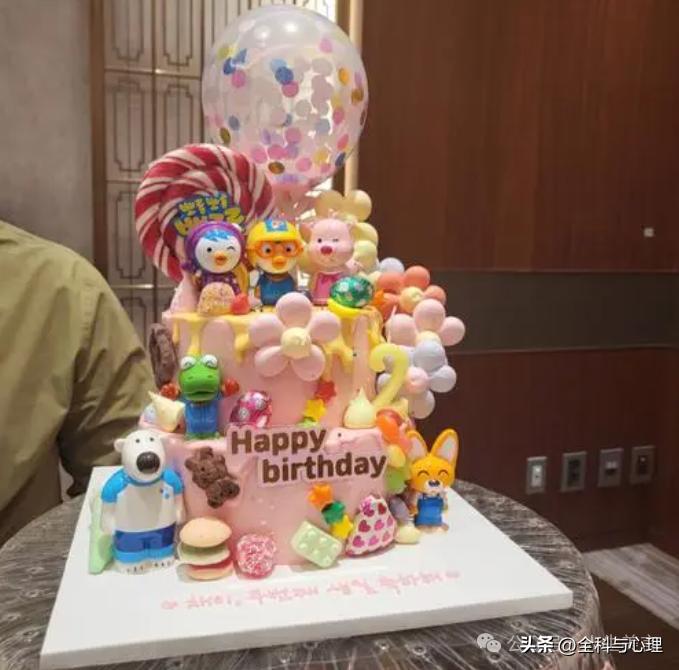女儿生日简短洋气句子16句，唯美温馨