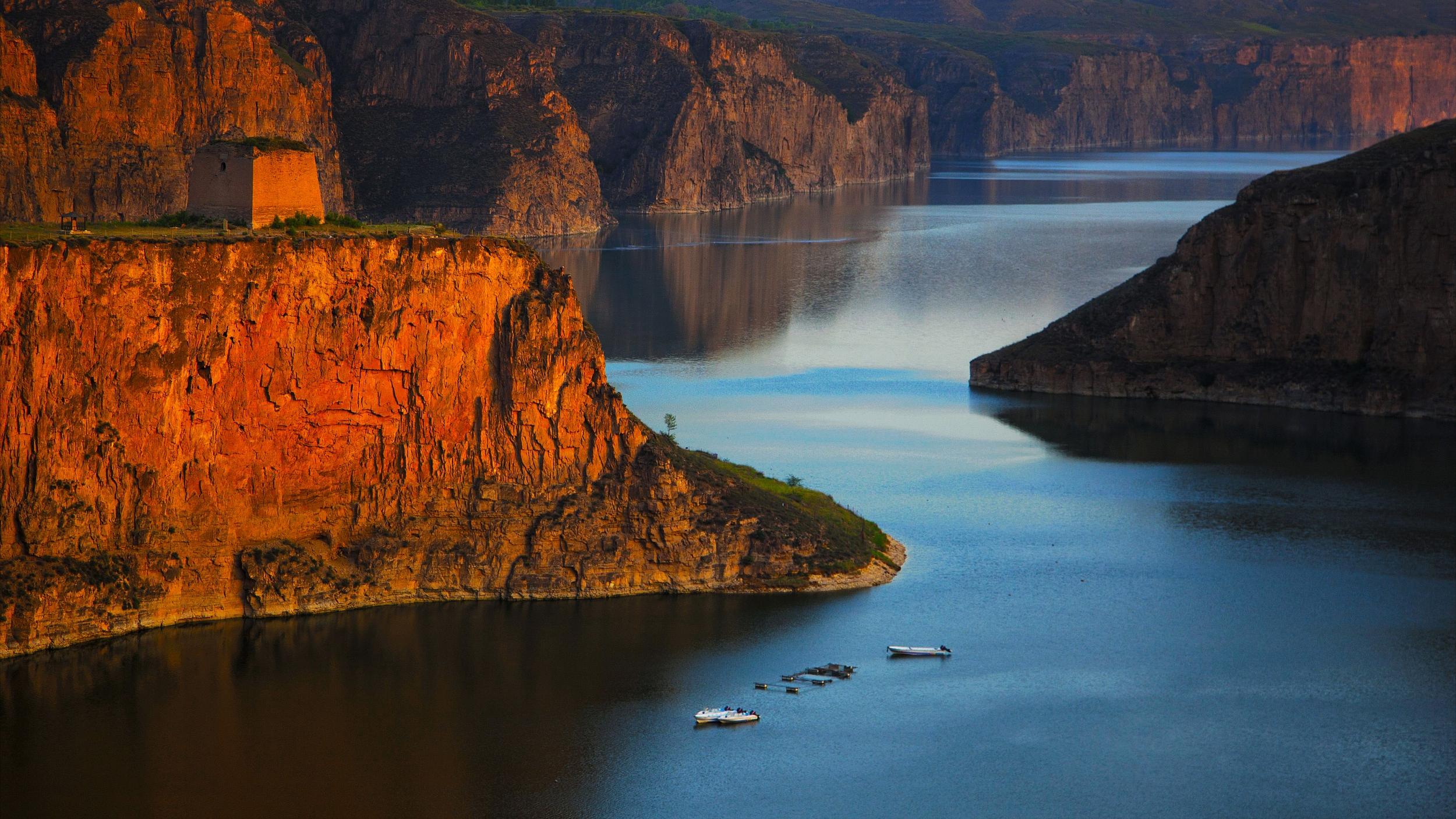 赞美黄河的诗句10首，溯源华夏文明磅礴力量