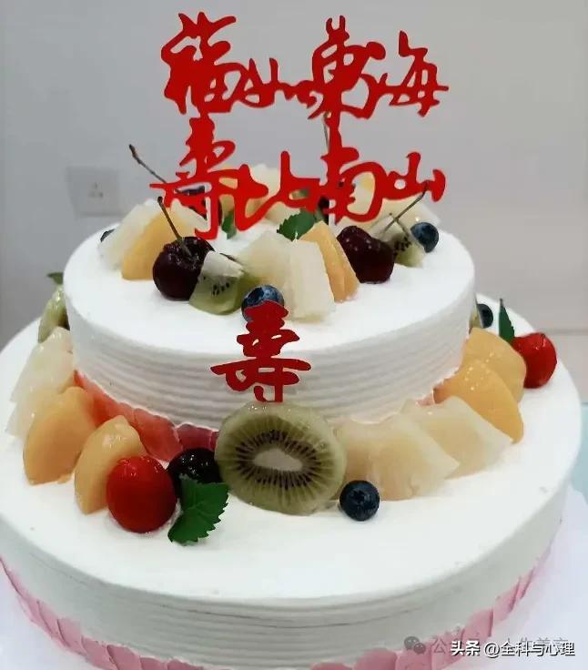 老人生日祝福语简短12句，祝老人福寿安康