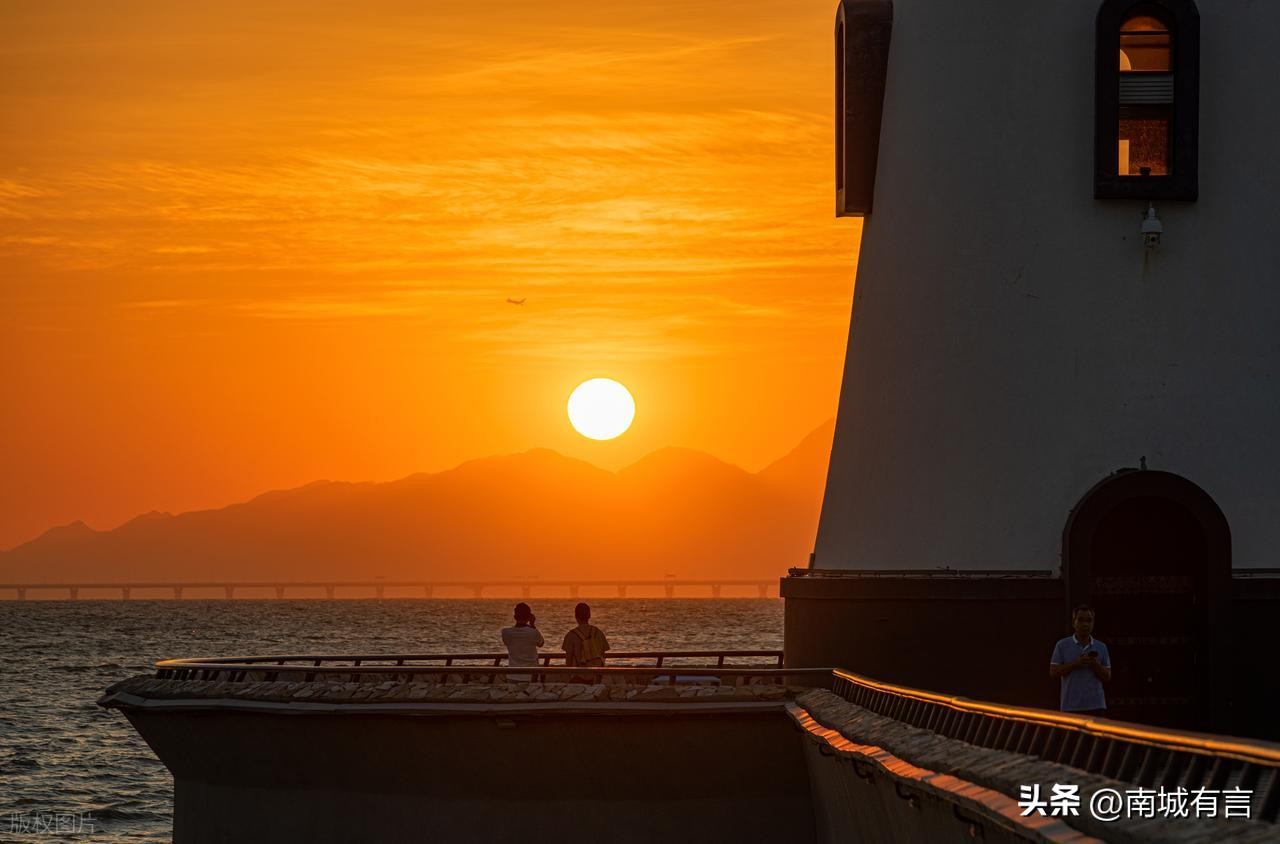 爱情语录经典句子24句，总有一句触动你