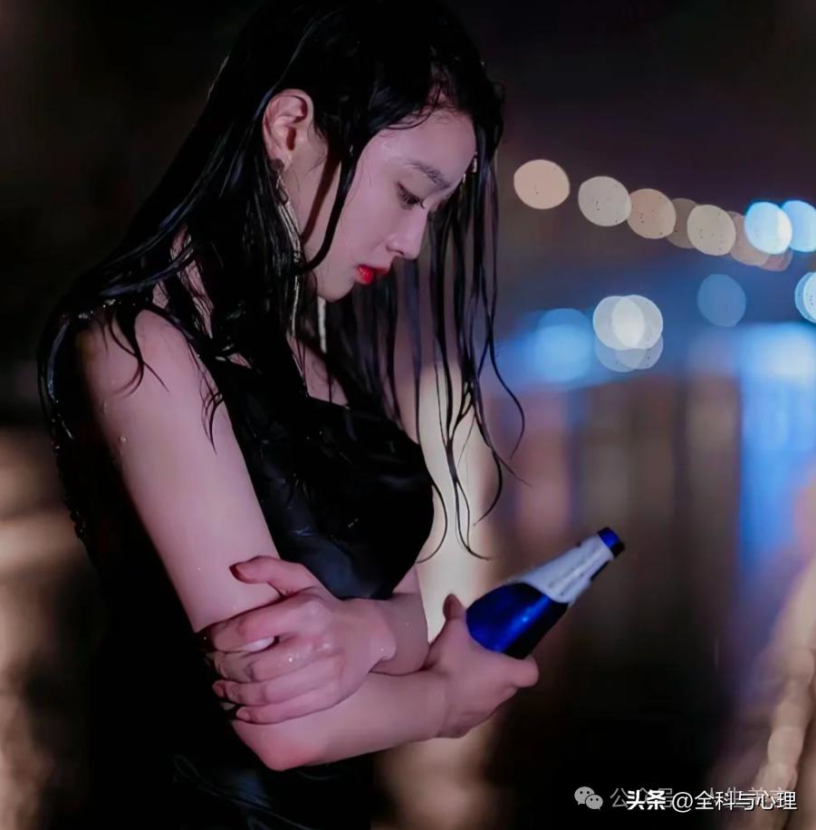 一个人委屈到哭的句子13句，委屈的让人心疼