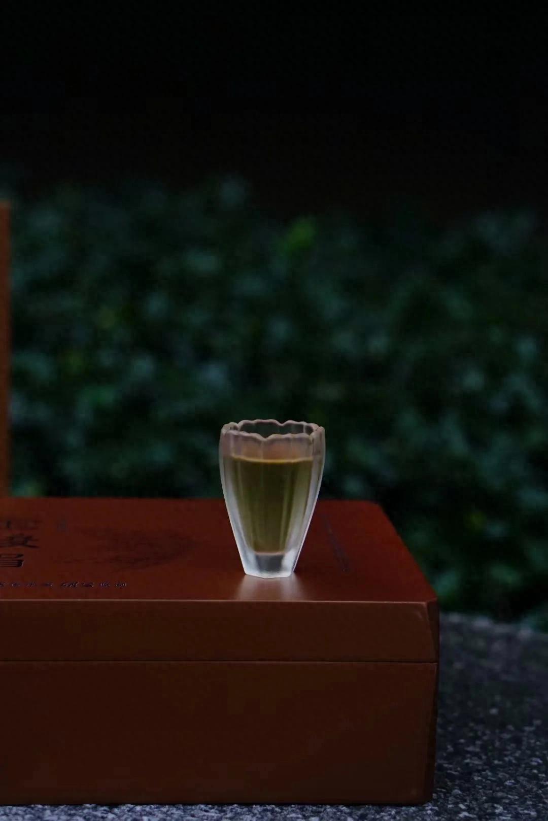 一人一茶一心境的句子20句，拥一份喜悦，快乐向前