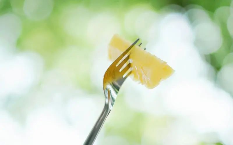 父爱如山经典句子27句，父爱如灯，照亮前行的路