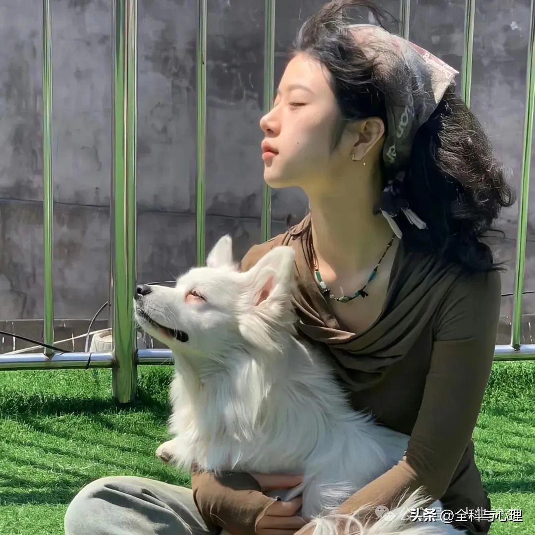 想念情人的高情商短句15句，致心中的爱人