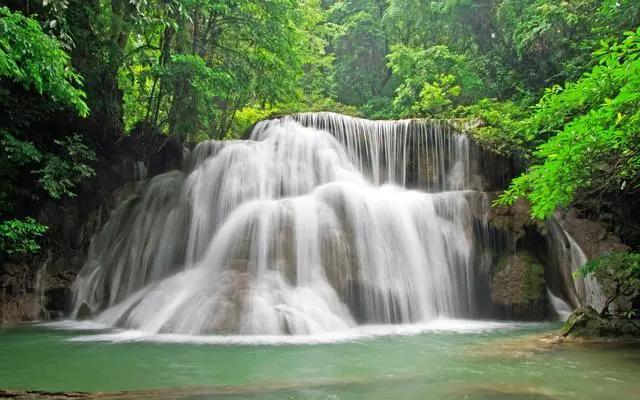 简短人生感悟经典句子25句，句子虽短，道理却深!