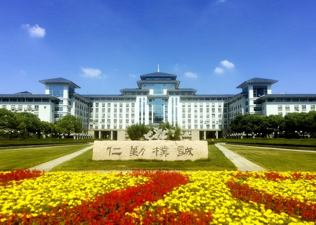 考上大学的祝福语5句，前程似锦 未来可期