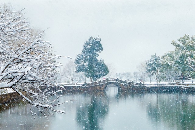 冬天的诗句20句，每一句都好美!