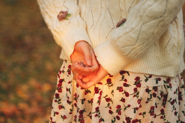 关于女人美的名言名句20句，一眼万年，字字生香