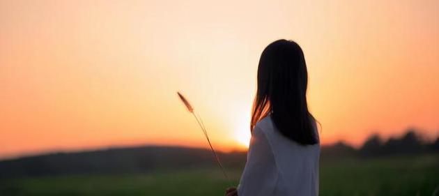 童年的回忆的句子21句，童年的足迹，快乐无限