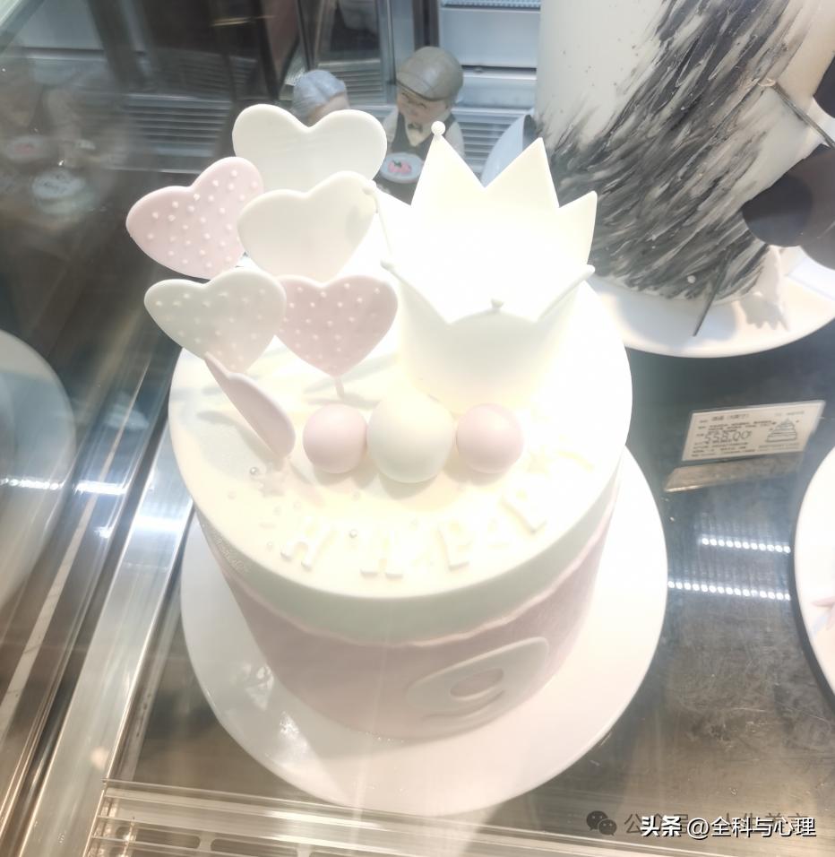 生日文案短句干净小众16句，高情商生日祝福语