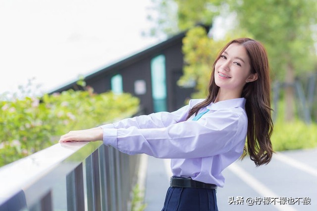 逗女孩开心的句子20句，戳中笑点，好感悄悄涨