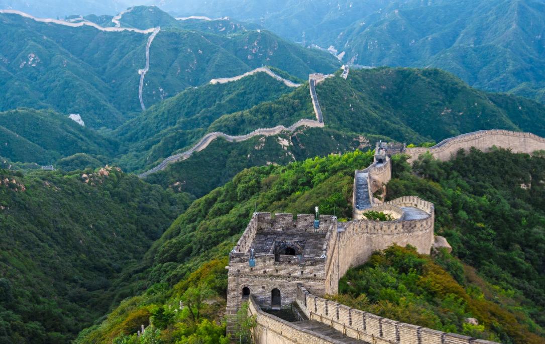 经典爱国诗句10首，字字珠玑，人生必读!