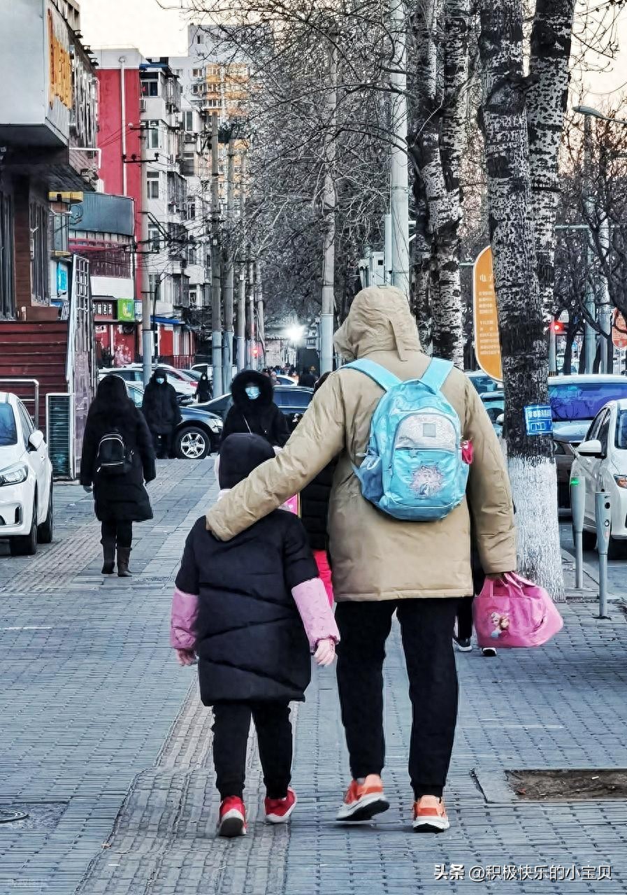 上学路上的风景作文500字（小学习作）