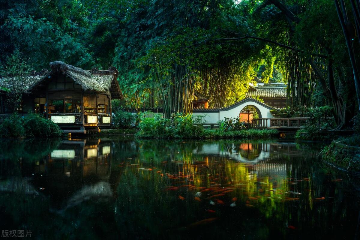 很累又必须坚持的文案10句，写给很累，还咬牙坚持的你