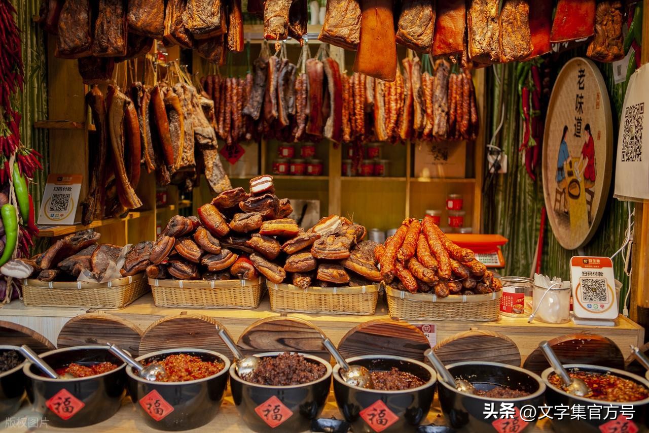 国庆节旅游的佳句25句，国庆诗意盛，山河共锦程