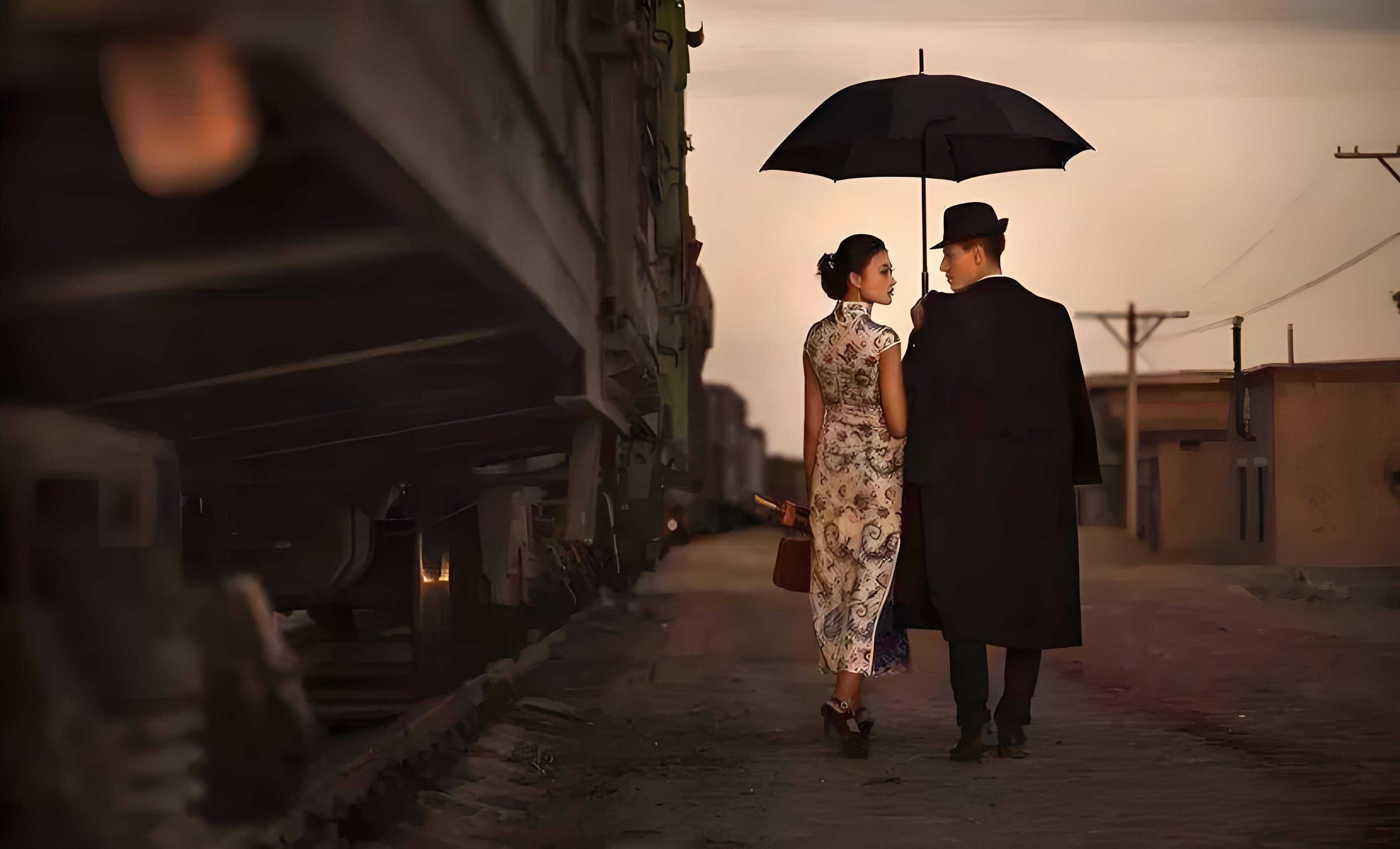 张爱玲最出名的话49句，长的是磨难，短的是人生