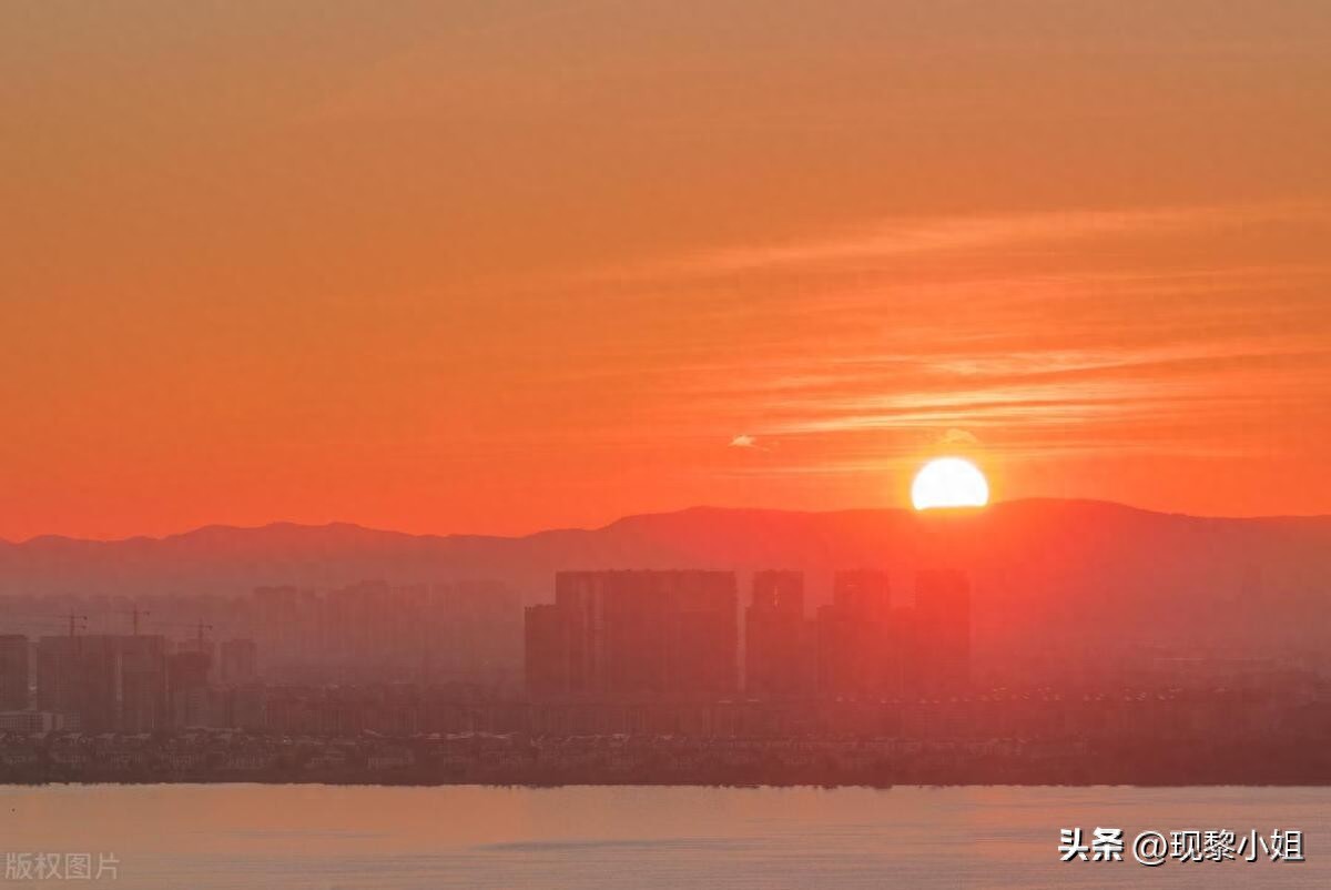 日出美景短句28句，日出之灿，美在人间