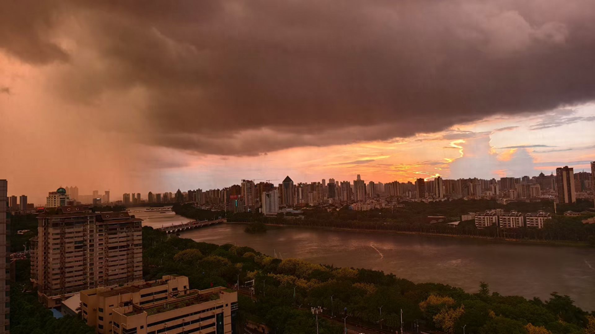 有关雨的诗句古诗10首，别有一番滋味!
