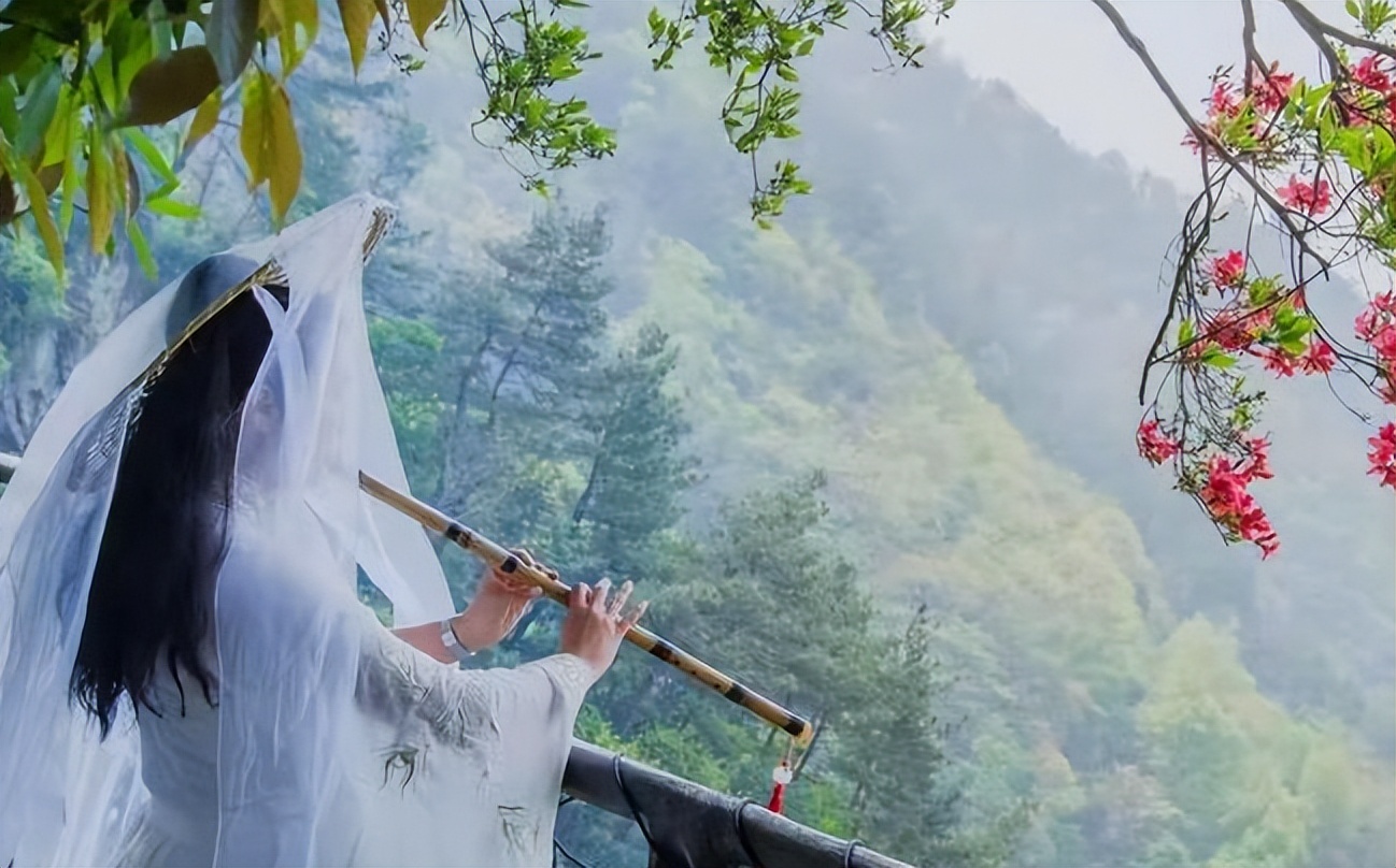 秋色的诗句7首，带你领略秋天之美!