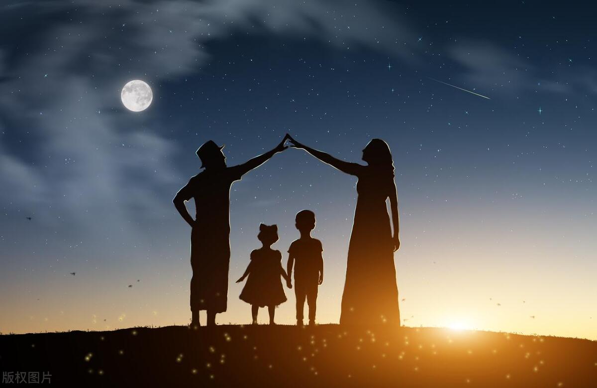 描写母亲的诗句10首，品味永恒的母爱