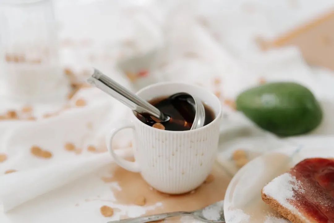 光阴似箭的好句子35句，日月如梭，愿你我都安好