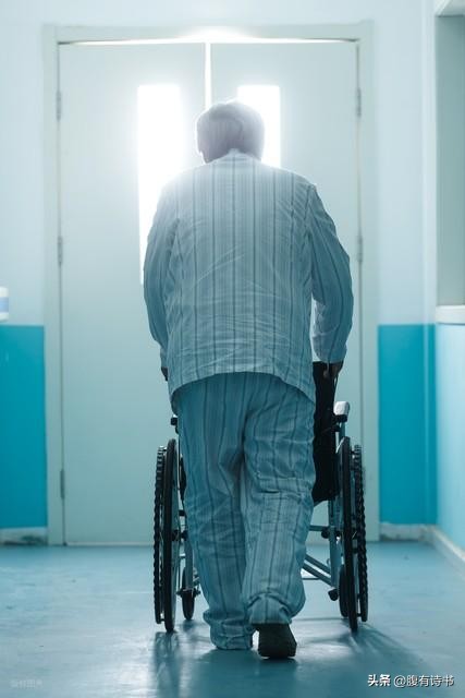 亲情的诗句5首，字字戳心，句句催泪