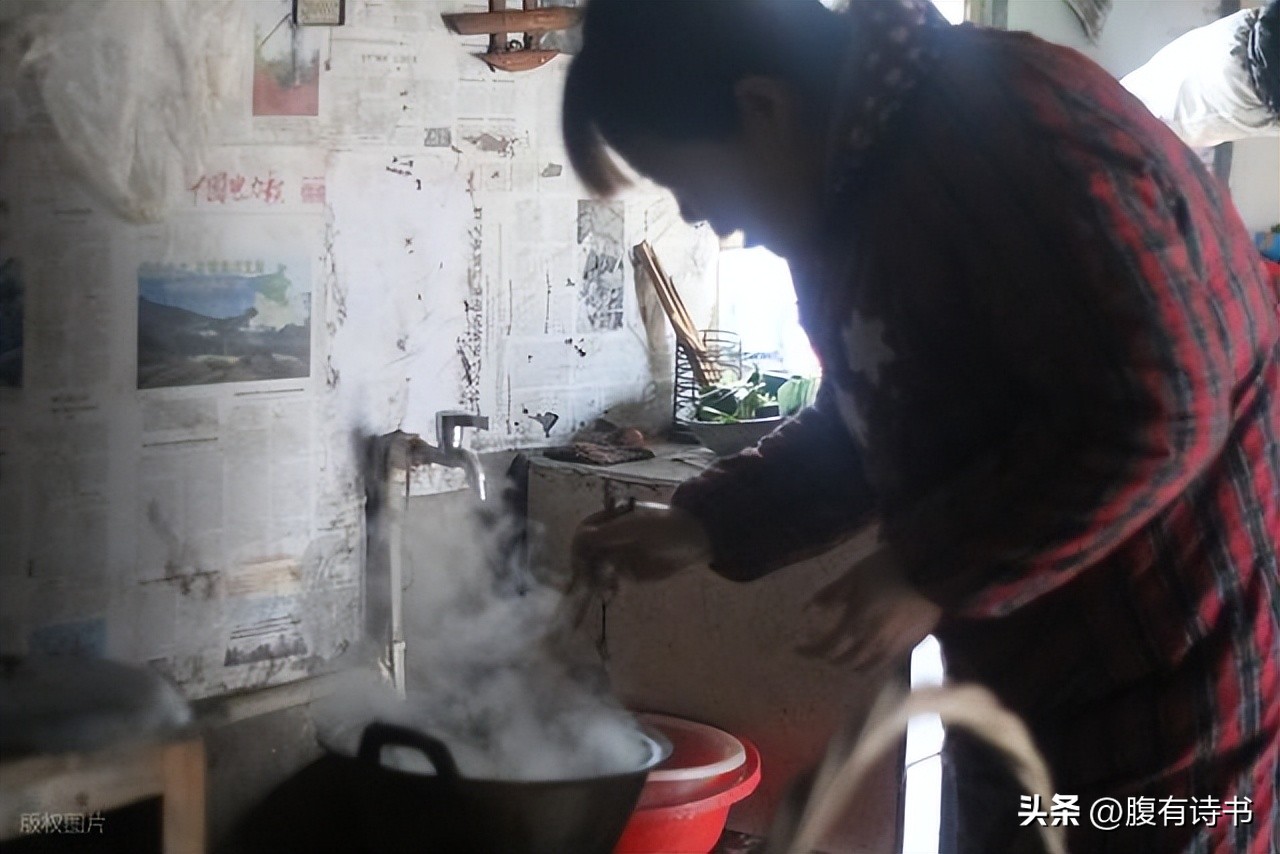 亲情的诗句5首，字字戳心，句句催泪