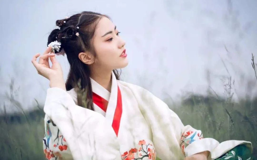 思念的诗句20句，句句思念入骨