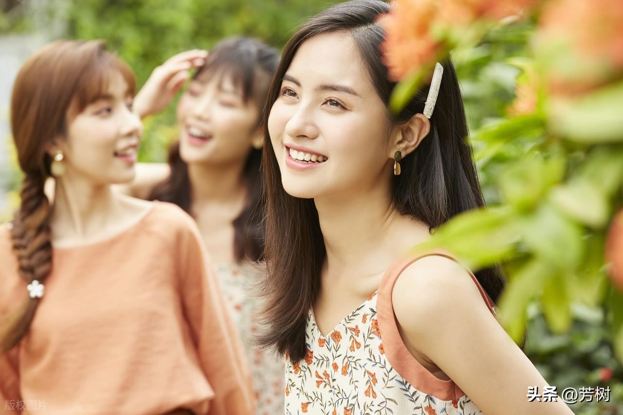 关于快乐的句子25句，风雨由天，快乐由己