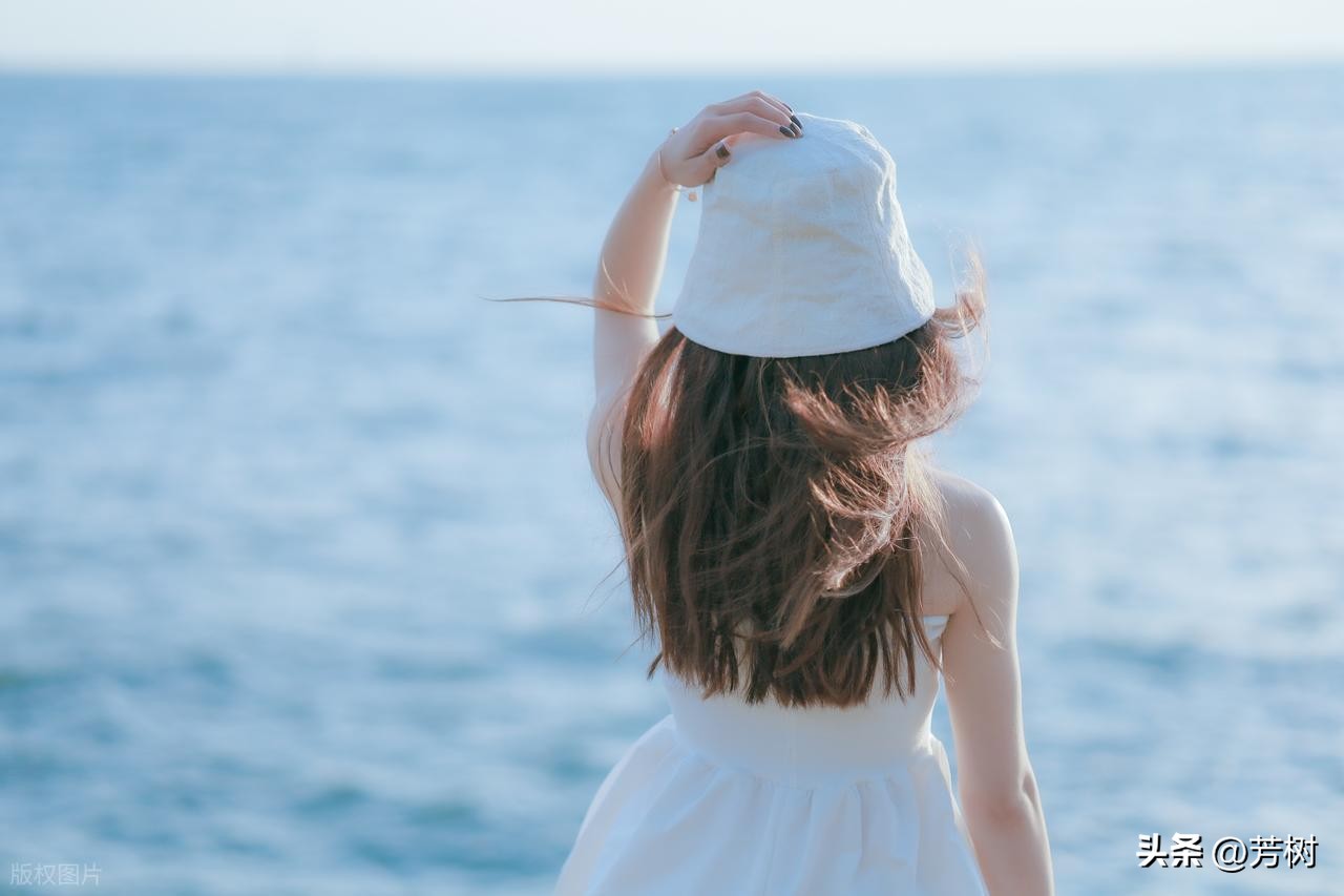 关于快乐的句子25句，风雨由天，快乐由己