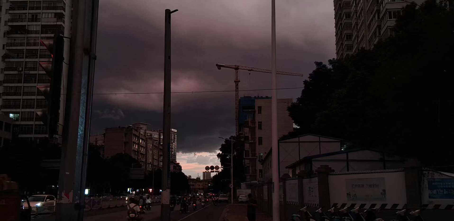 关于雨的古诗词10首，唯美到极致