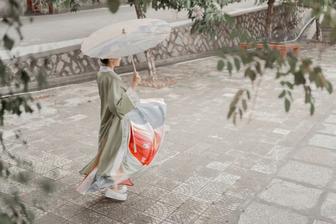 描写七夕的诗句10首，愿你拥有美好的爱情!