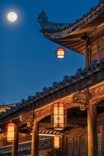 关于明月的诗句20句，句句唯美，令人心醉!