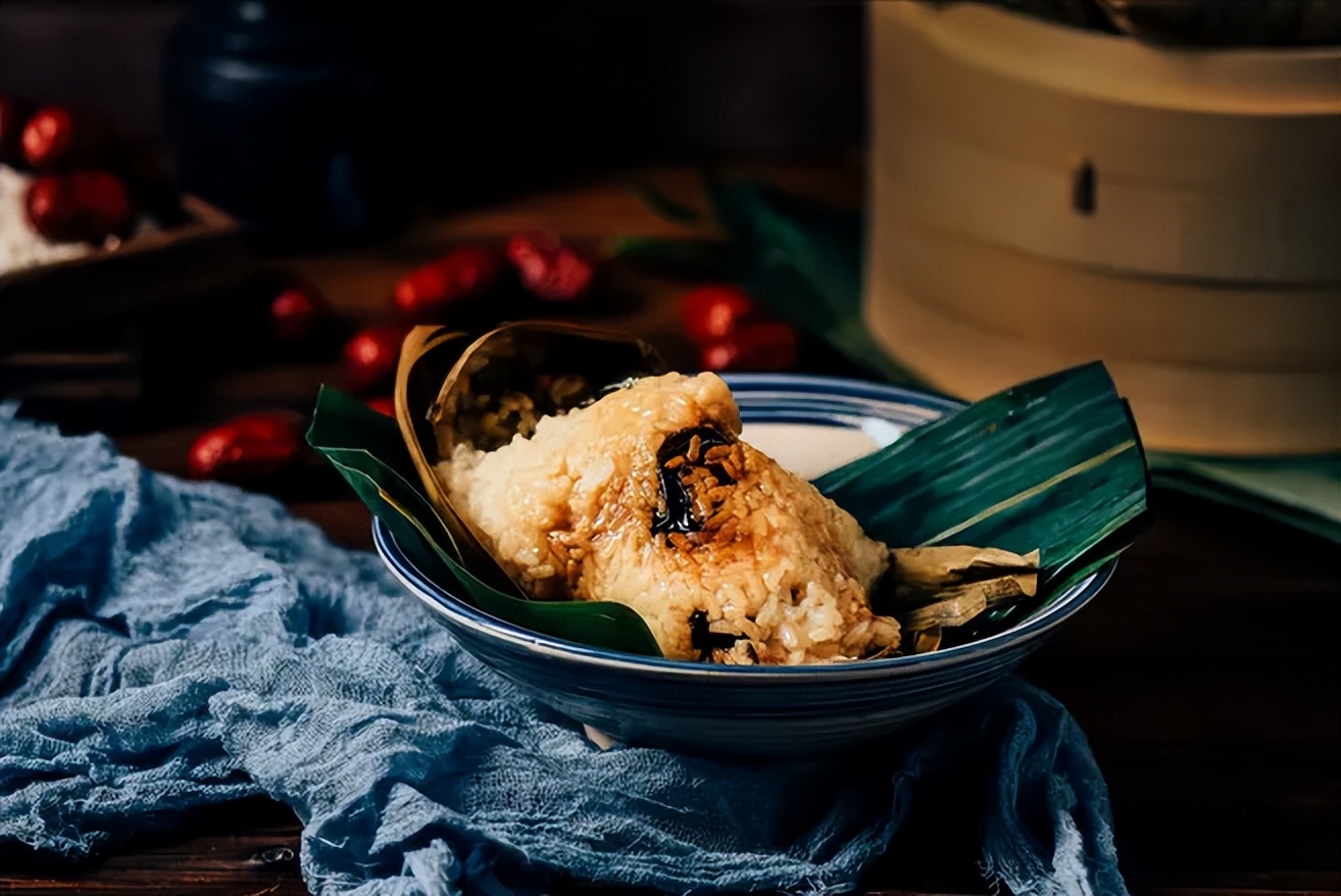 关于端午节的诗句佳句20句，读一卷诗书，赏一窗风月