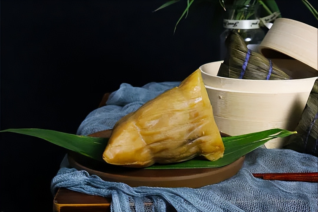 关于端午节的诗句佳句20句，读一卷诗书，赏一窗风月