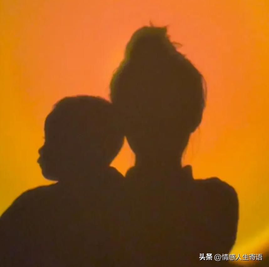 母亲鼓励孩子简短句子12句，帮他们养成好习惯!