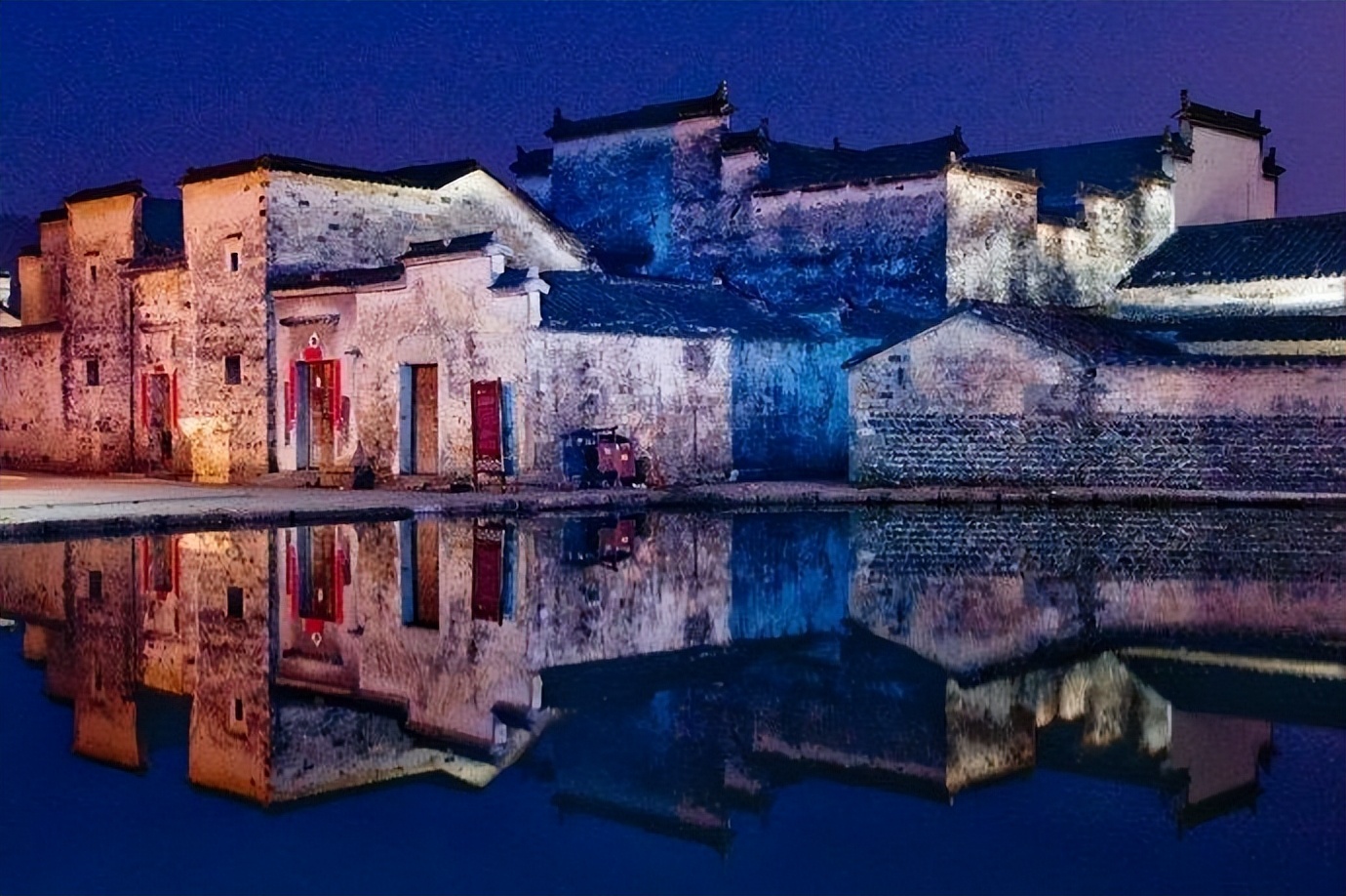 关于秋天的诗句12首，读来都是秋日胜春朝